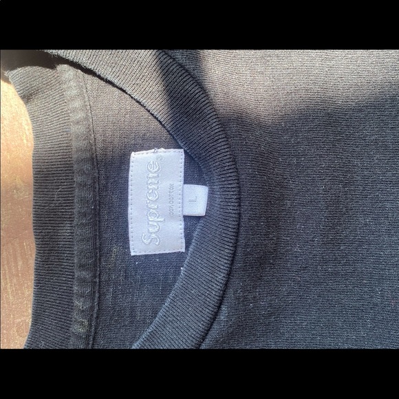 Black Supreme Shirt - Picture 4 of 4